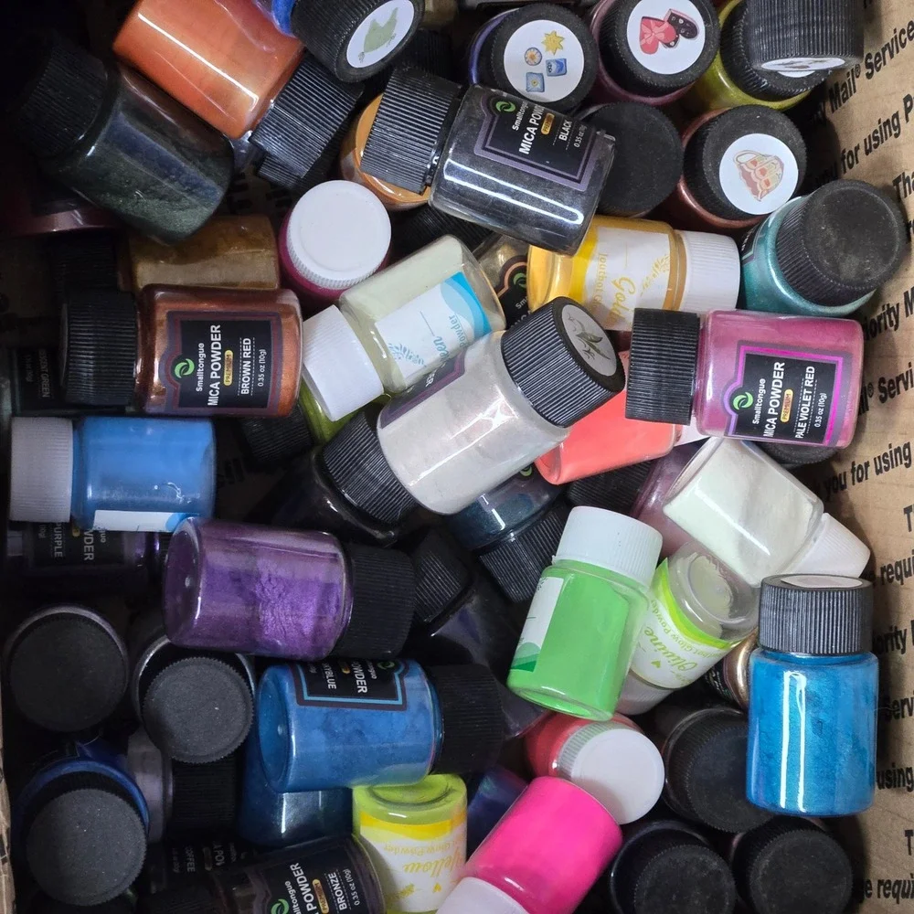 Mica Powder Pigment Lot Smalltongue Loutbot Glow Powder Resin Craft Supplies